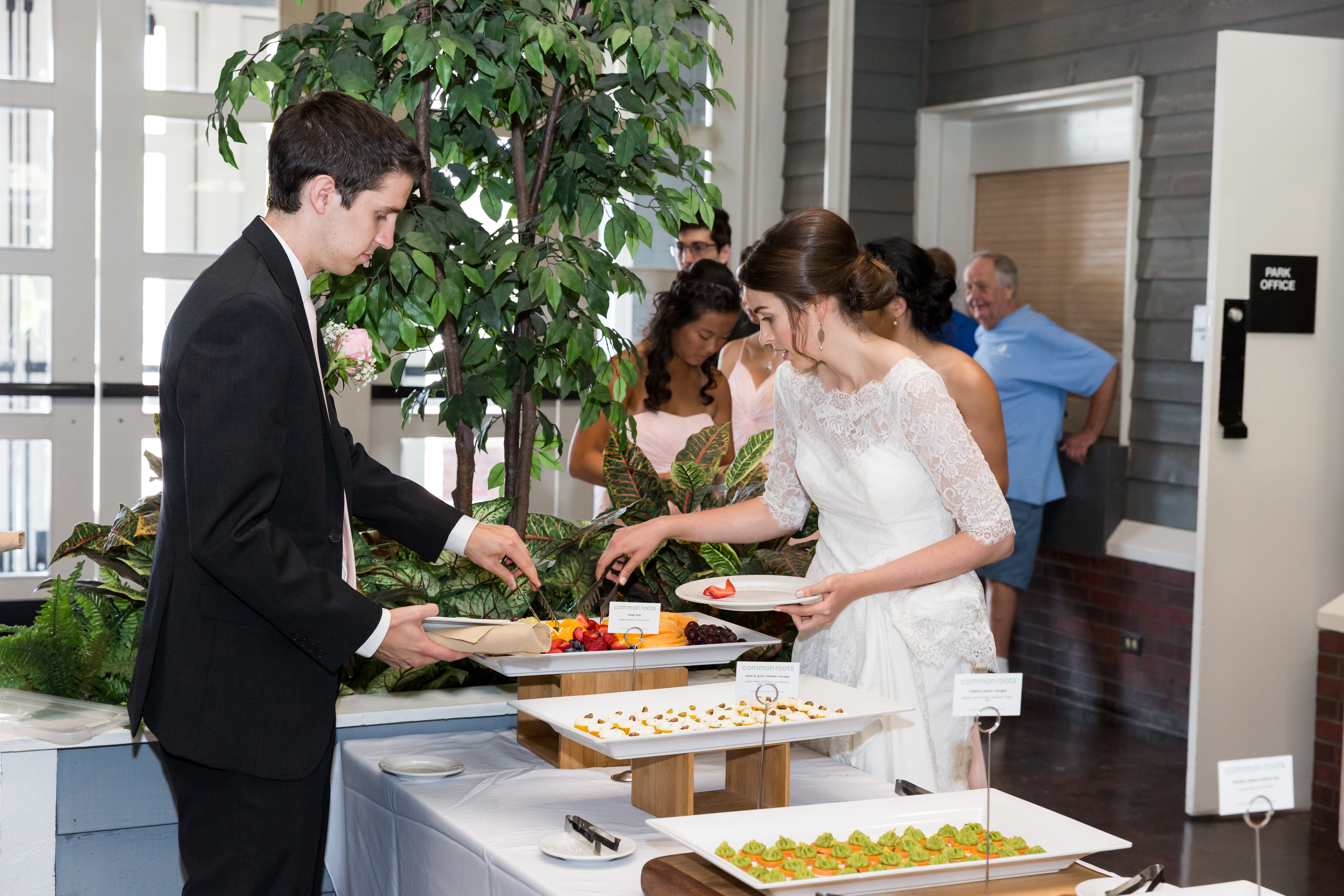 wedding-reception-buffet